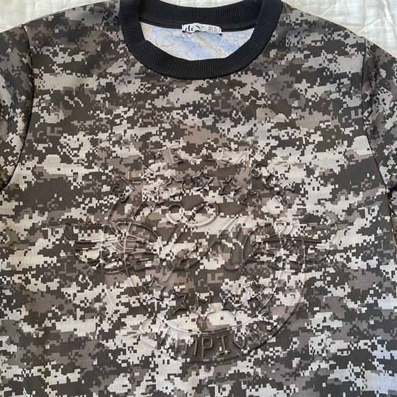 Dex Boys XL long sleeve top - Picture 2 of 3